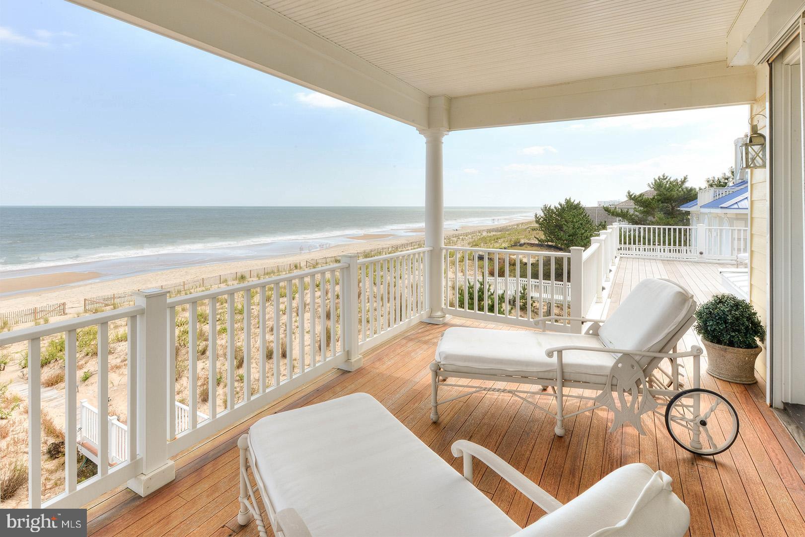 NORTH SHORES - Residential