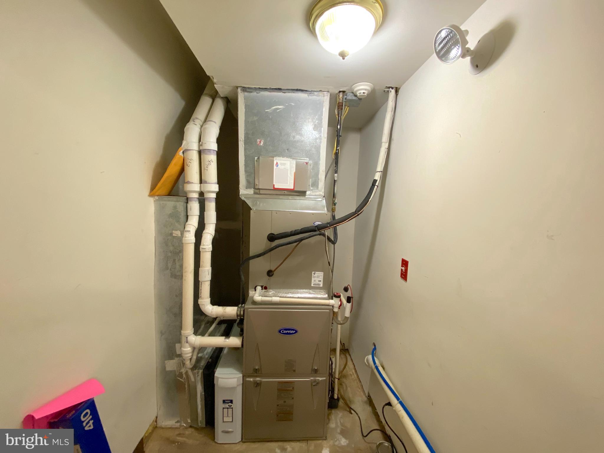 EVANSBURG - Commercial Lease