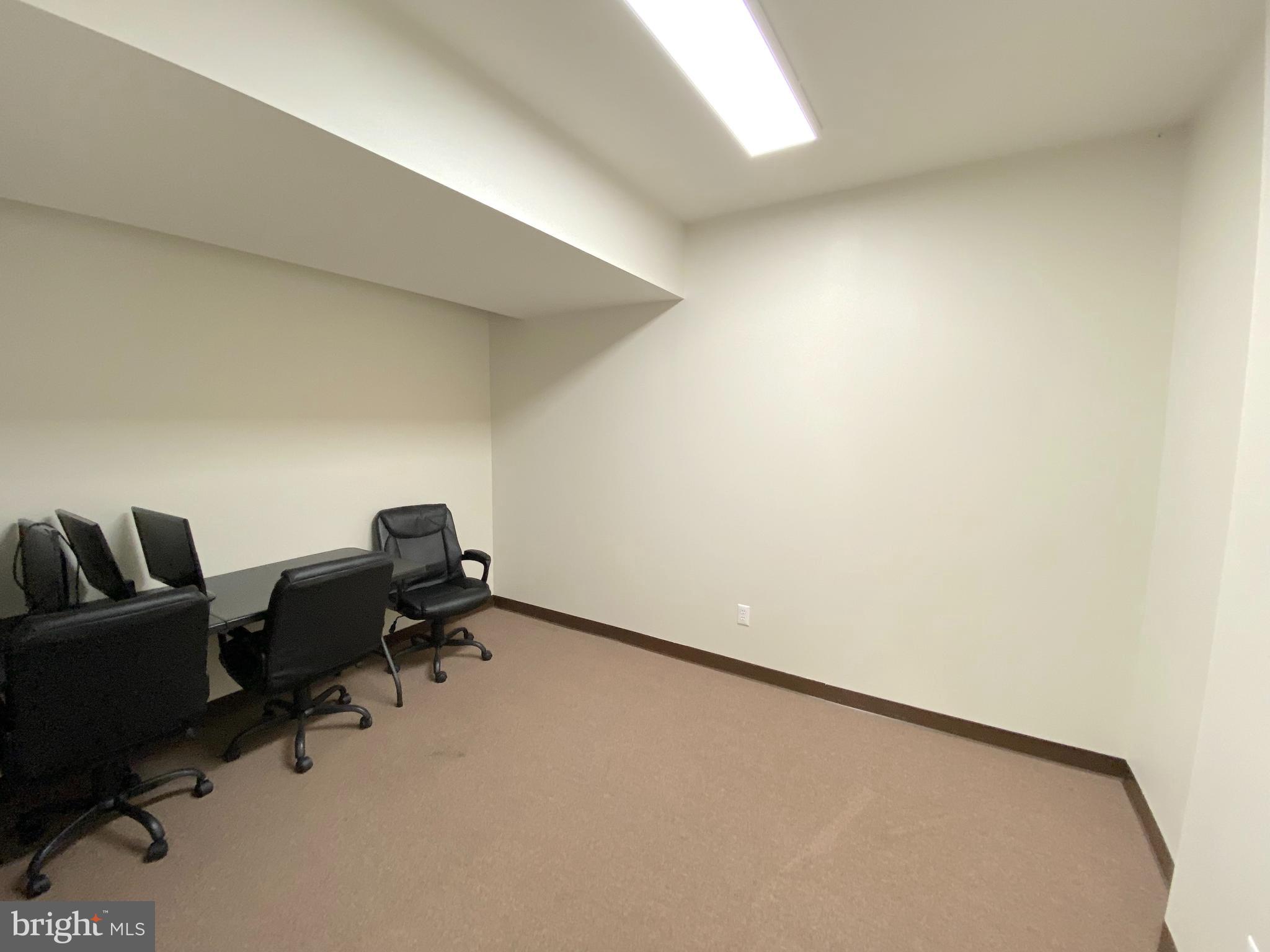 EVANSBURG - Commercial Lease