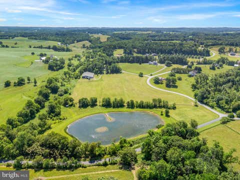 Homes For Sale - 12762 Barnett Drive<br/> MOUNT AIRY, MD 21771