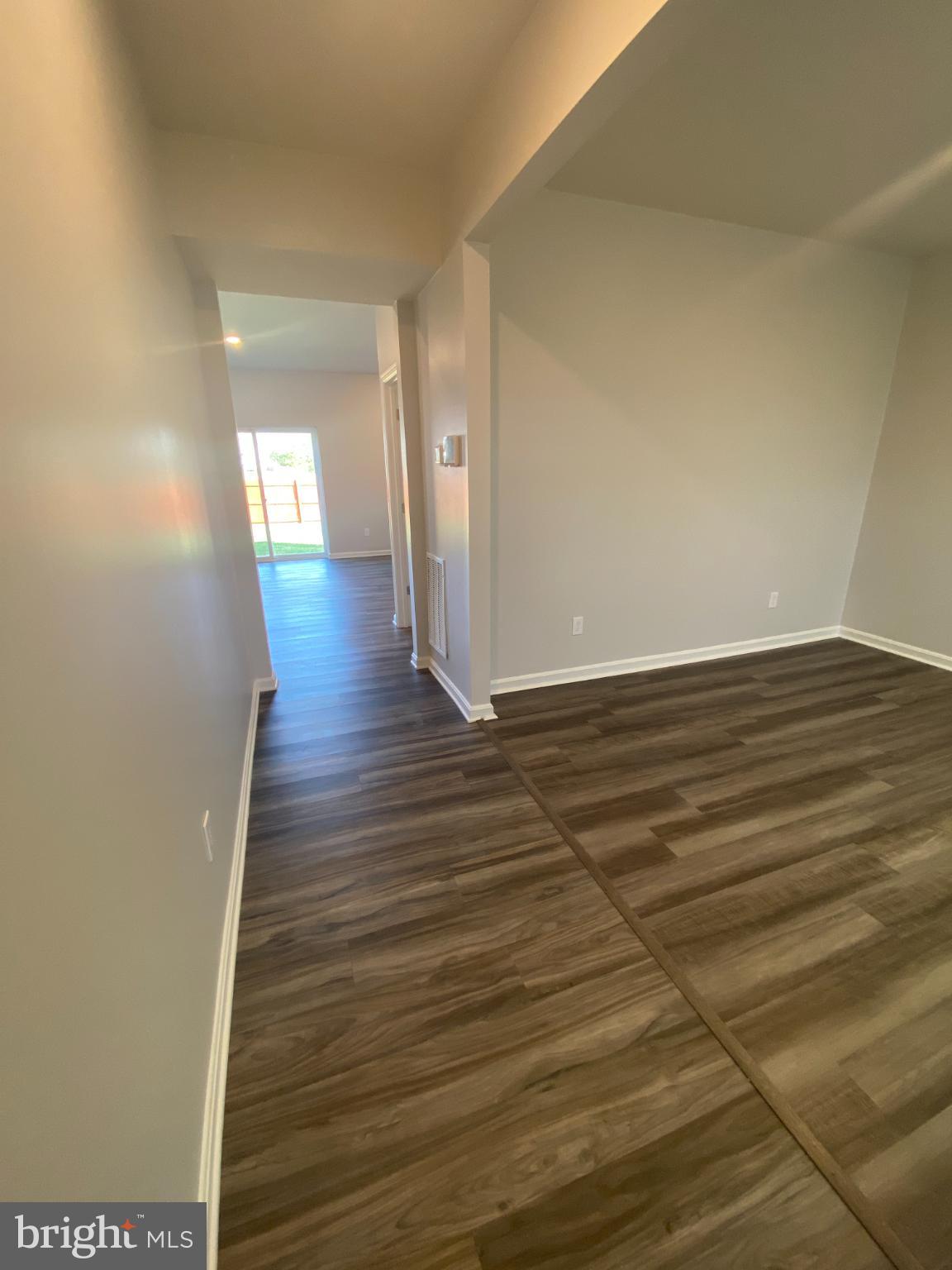 MAGNOLIA SPRINGS - Residential Lease