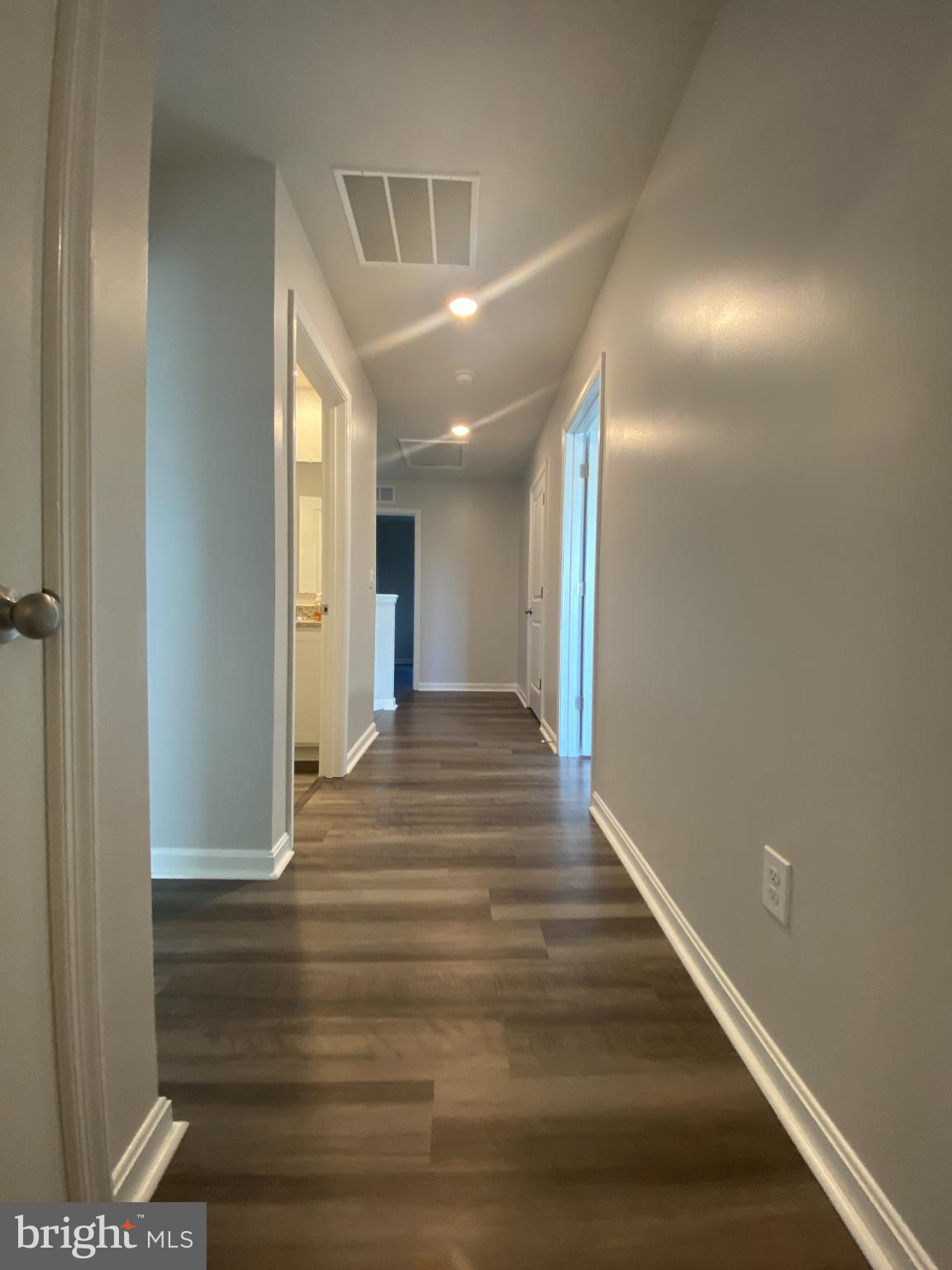 MAGNOLIA SPRINGS - Residential Lease