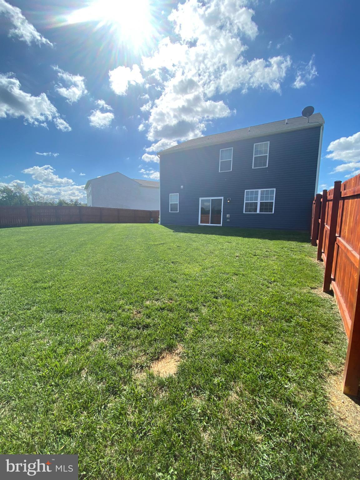 MAGNOLIA SPRINGS - Residential Lease