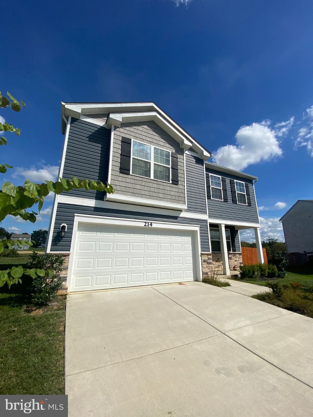 Photo of 214 Gumspring Drive, CHARLES TOWN, WV 25414 (MLS # WVJF2019980)