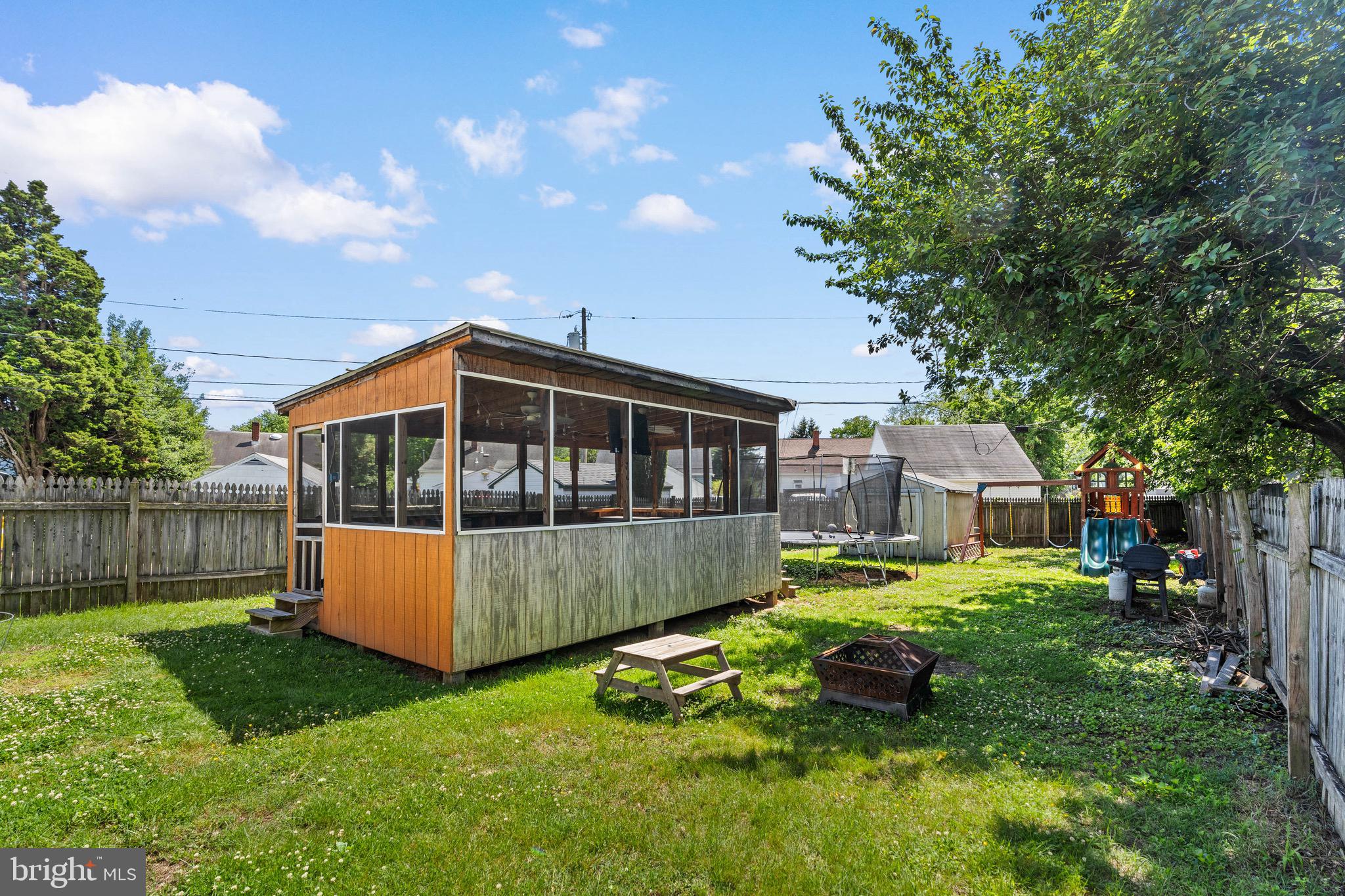 GLEN BURNIE - Residential
