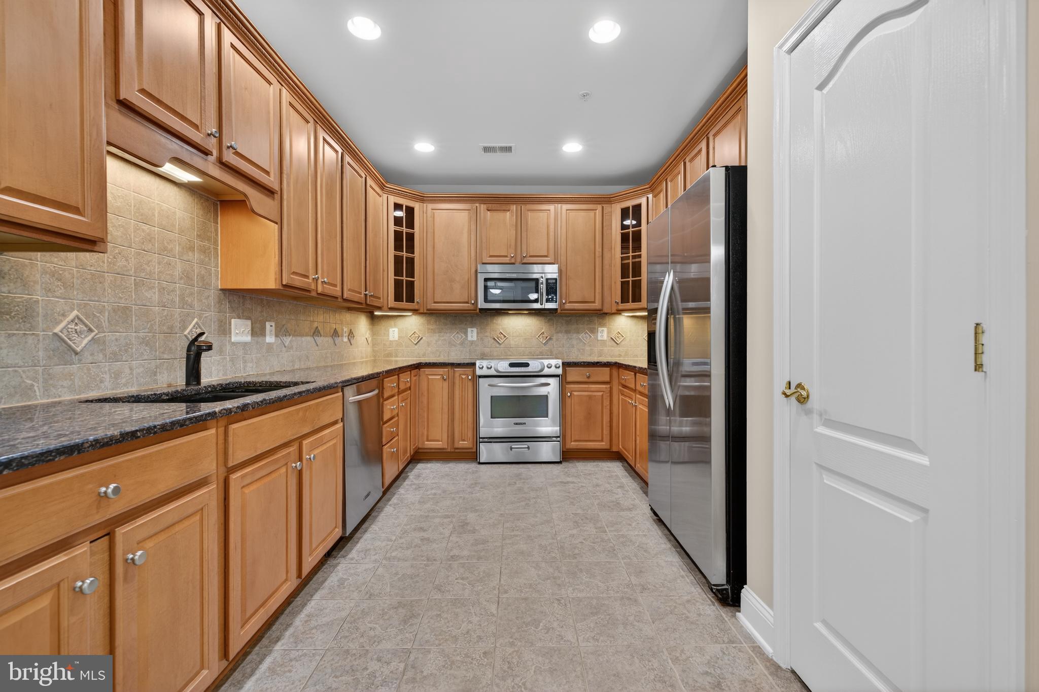 327 KING FARM BOULEVARD 203