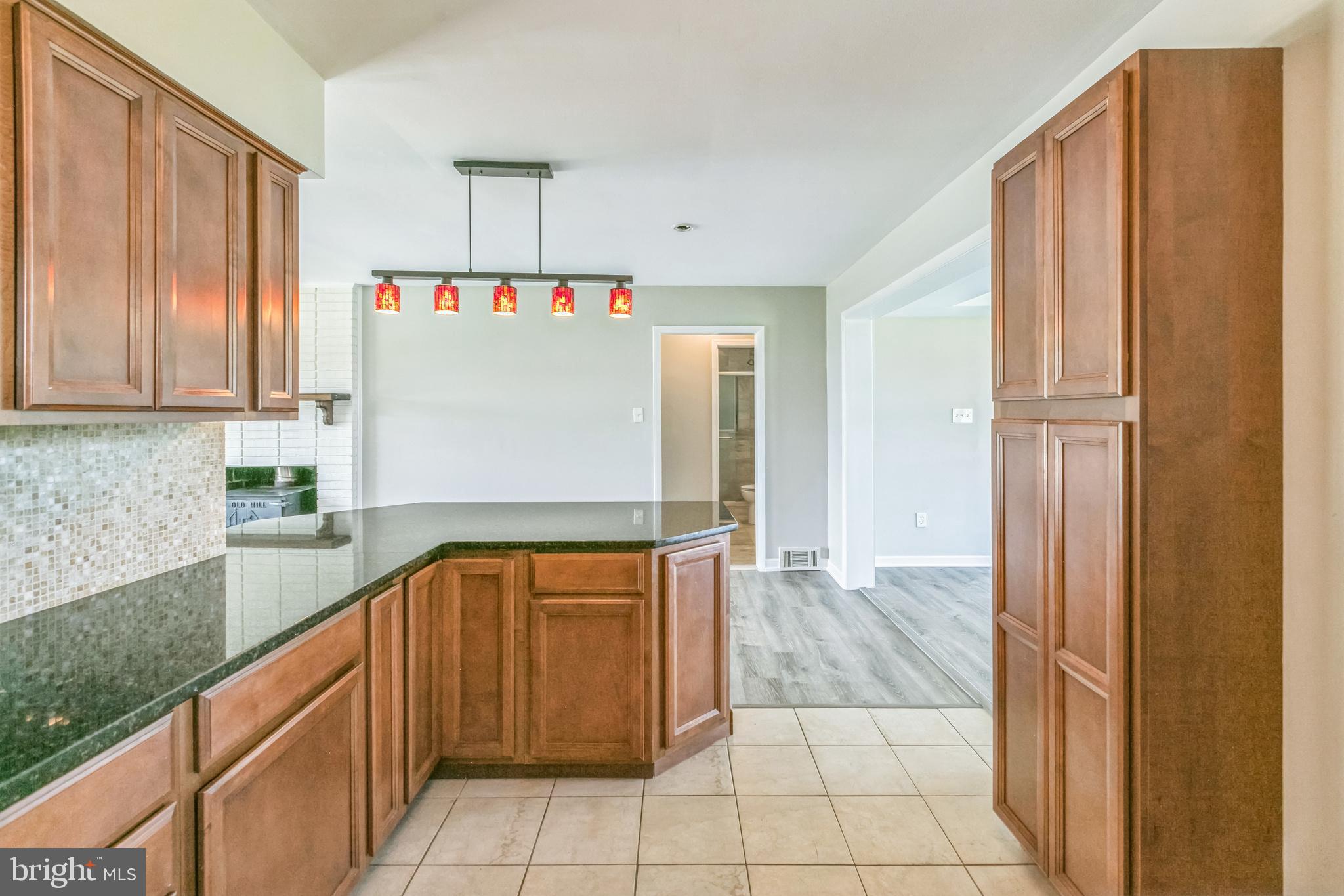 ROSE HILL FARMS - Residential Lease