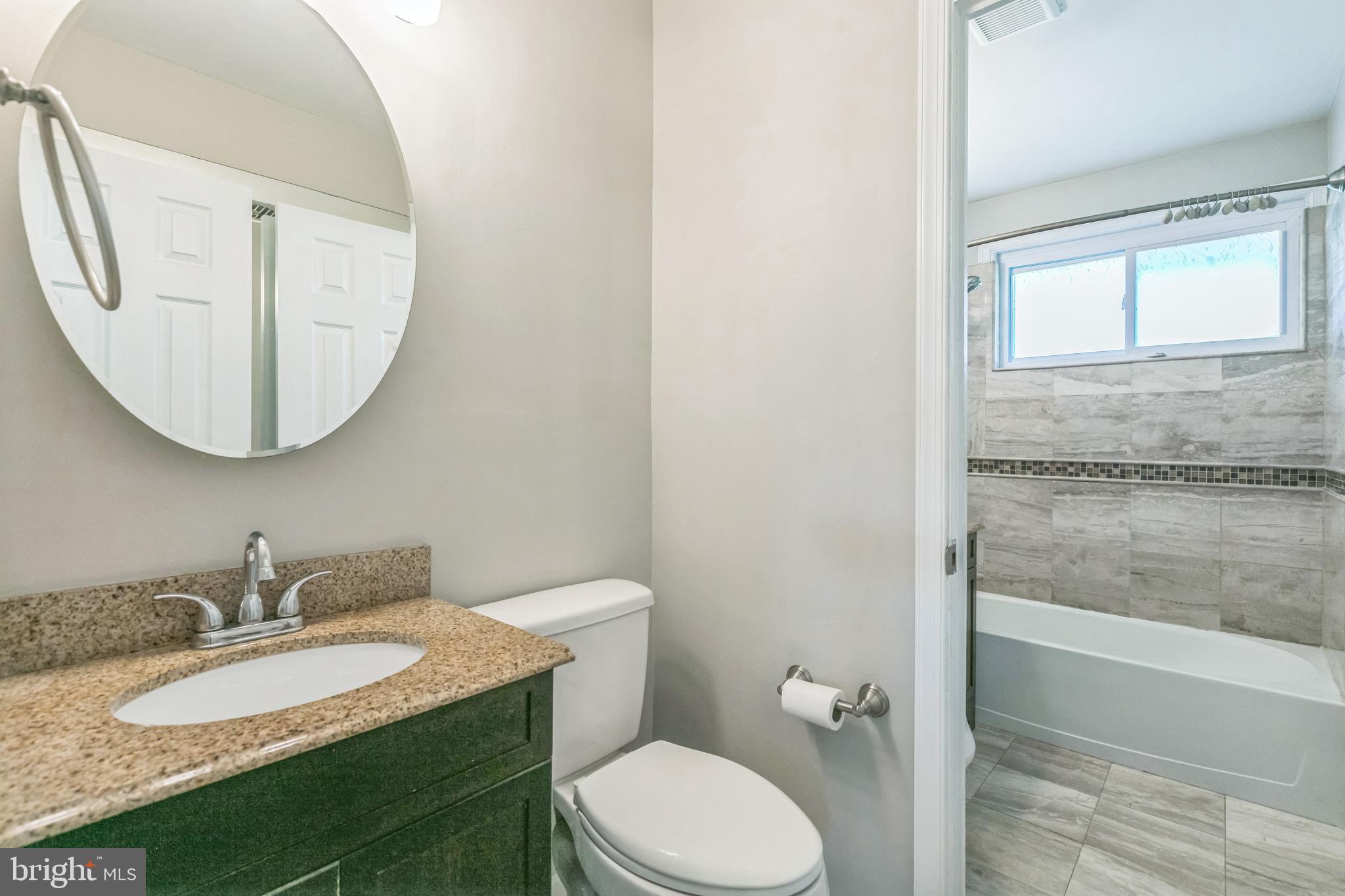 ROSE HILL FARMS - Residential Lease