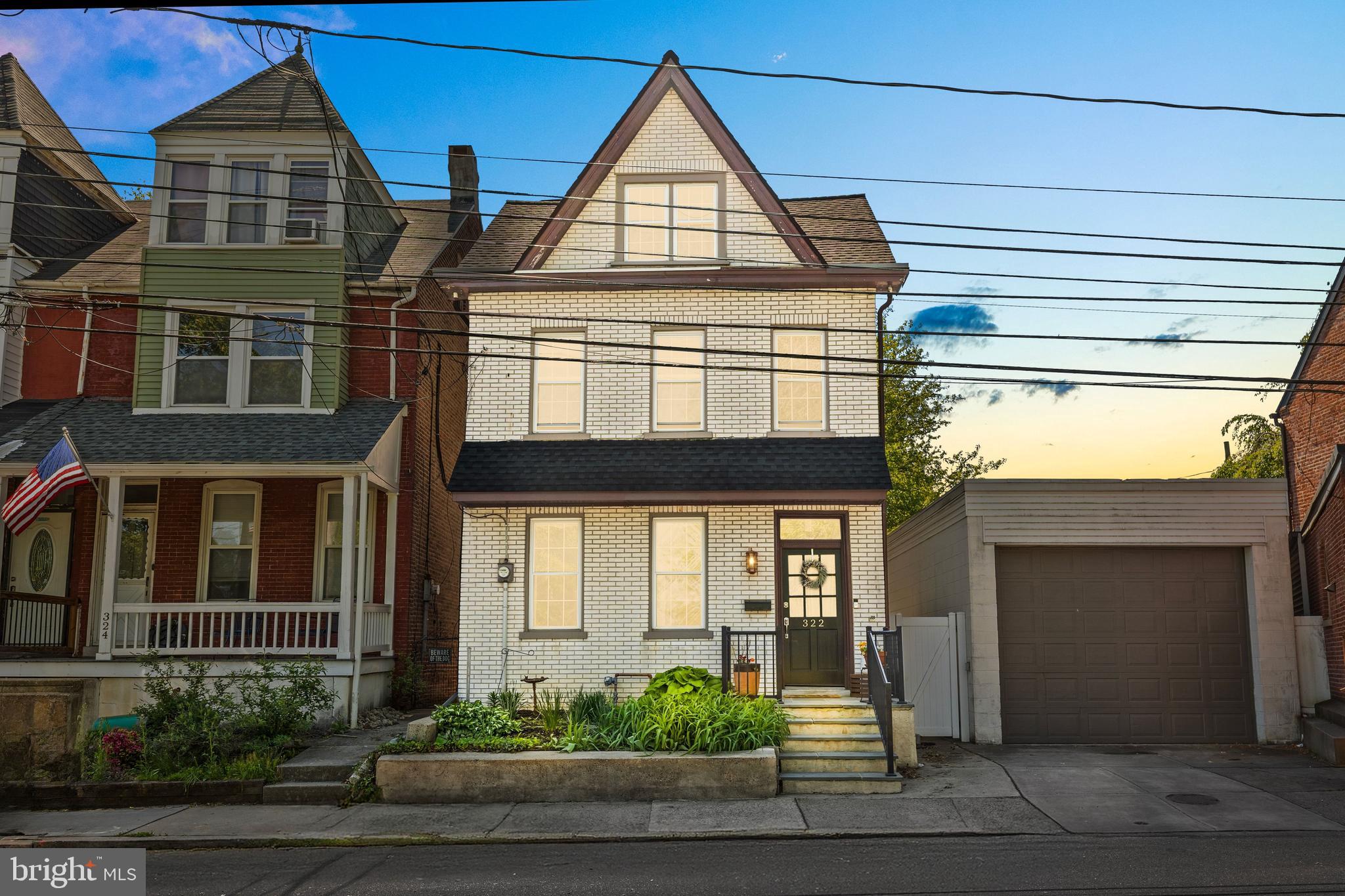 322 NEW HOLLAND AVENUE