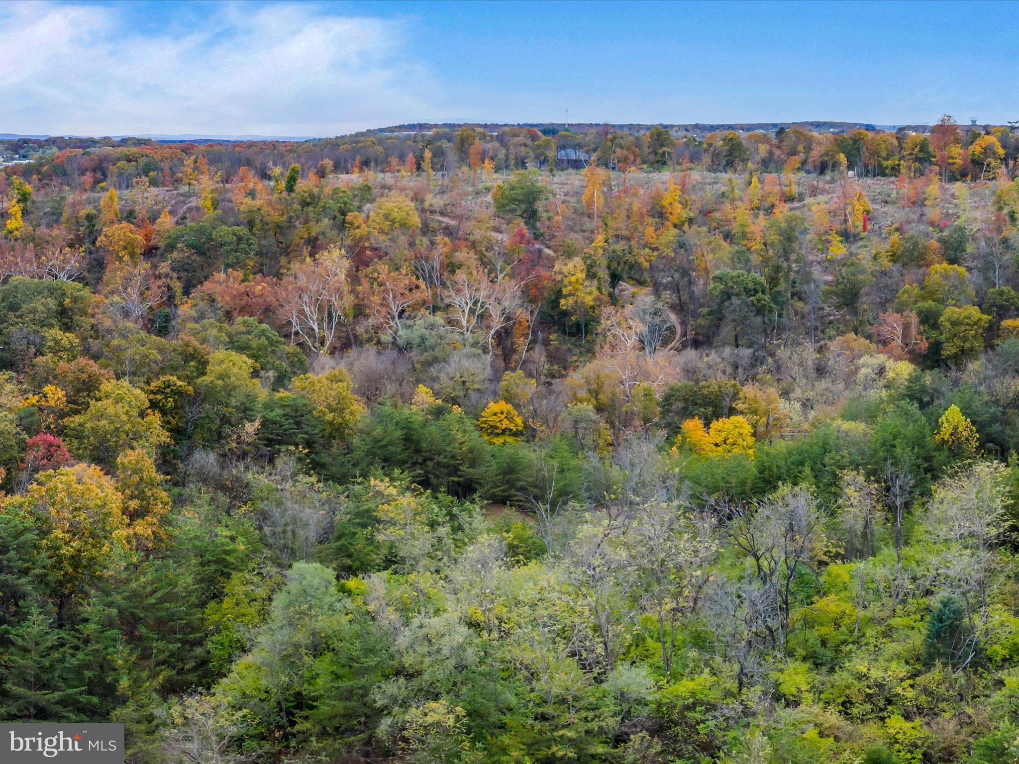 NONE AVAILABLE - Land