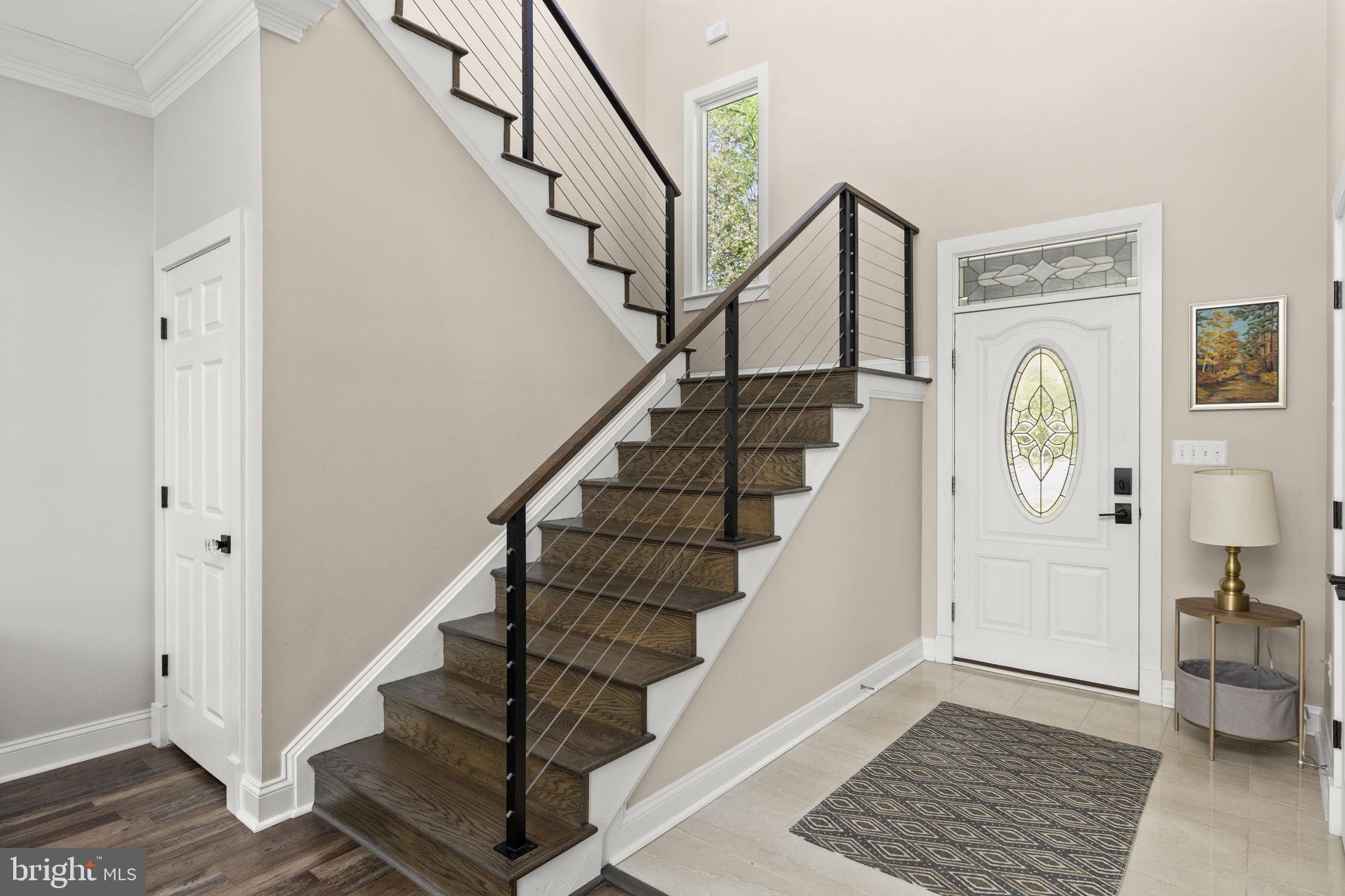 LAKESHORE WOODS - Residential