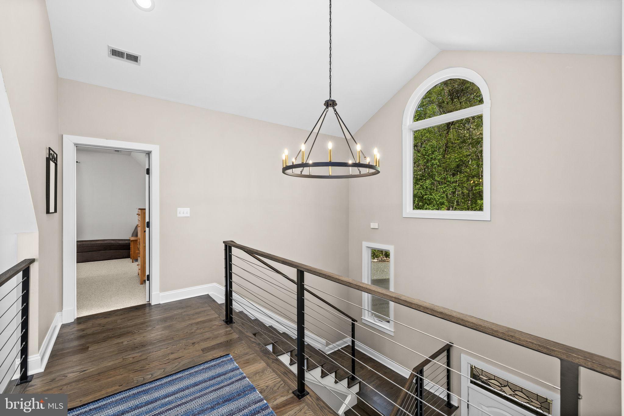 LAKESHORE WOODS - Residential