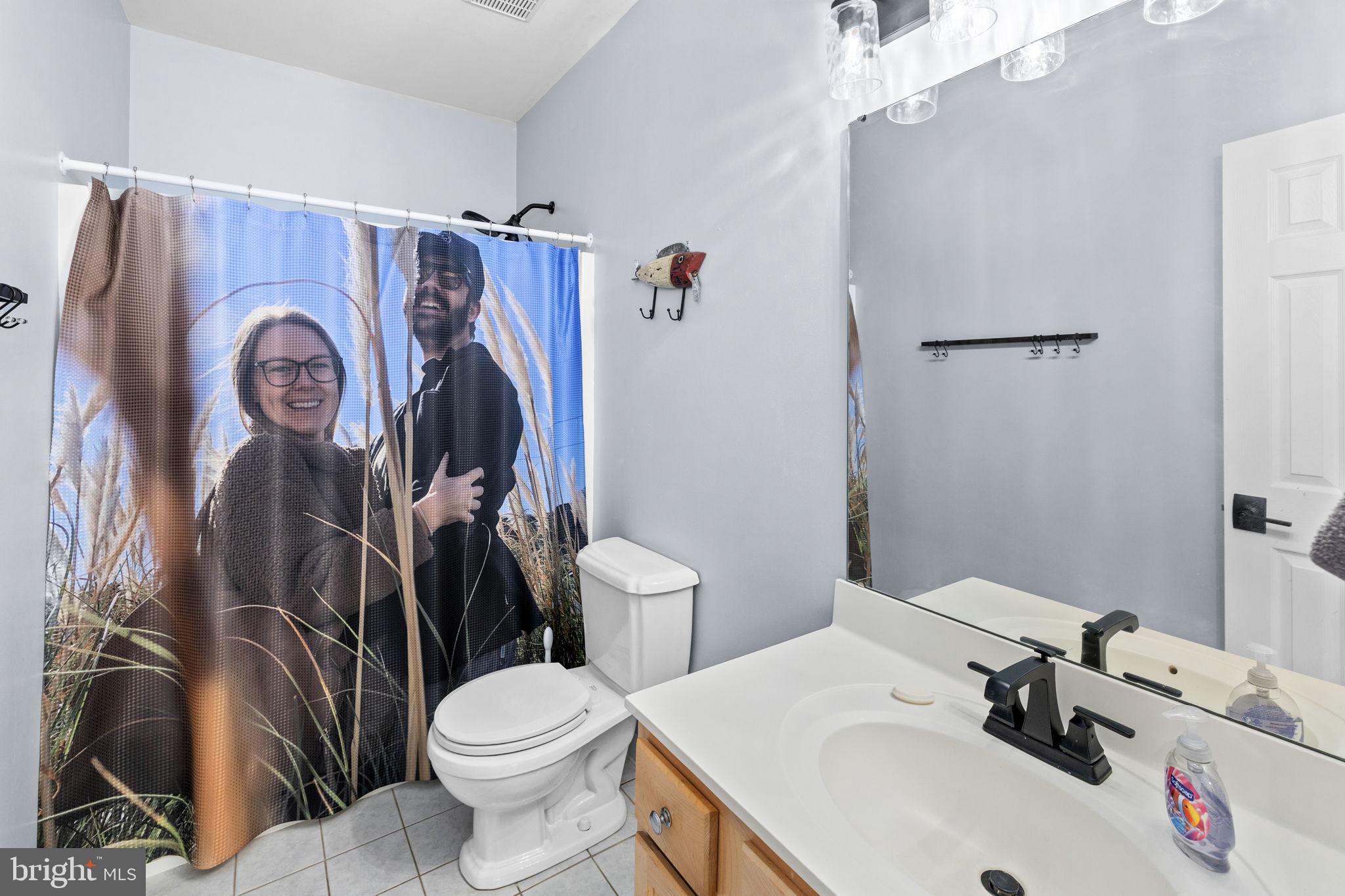 LAKESHORE WOODS - Residential