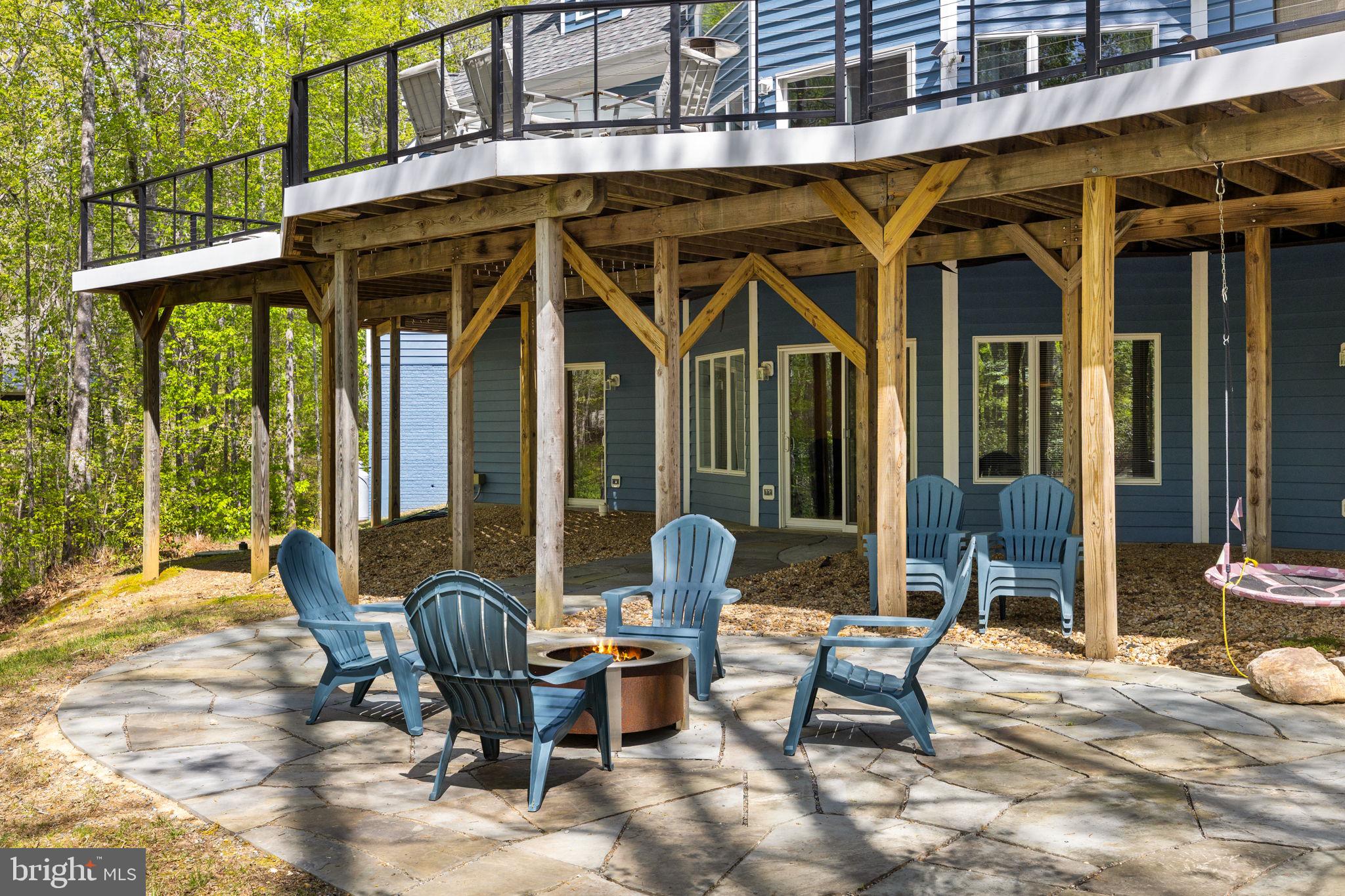 LAKESHORE WOODS - Residential