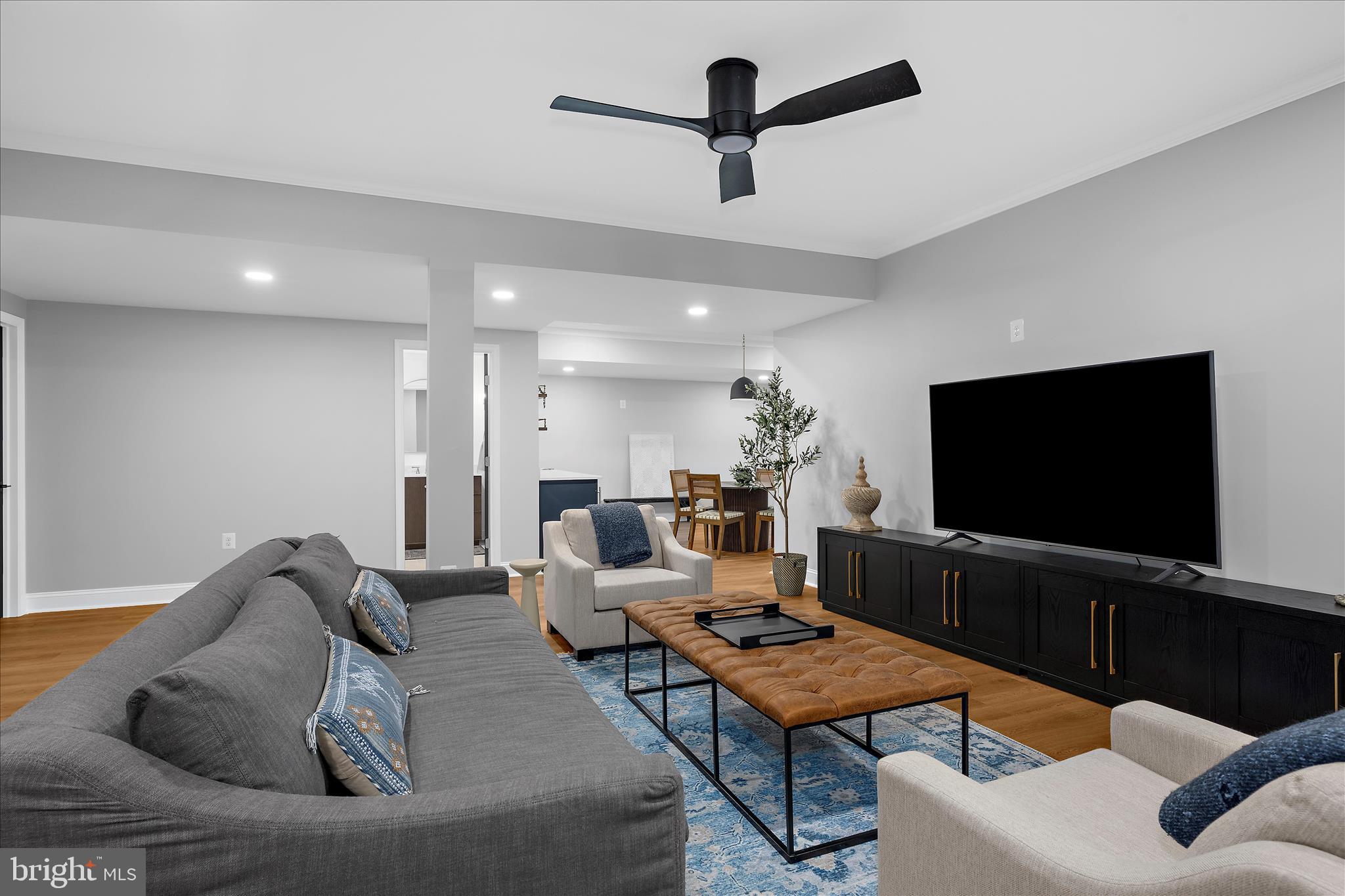 HARWOOD - Residential