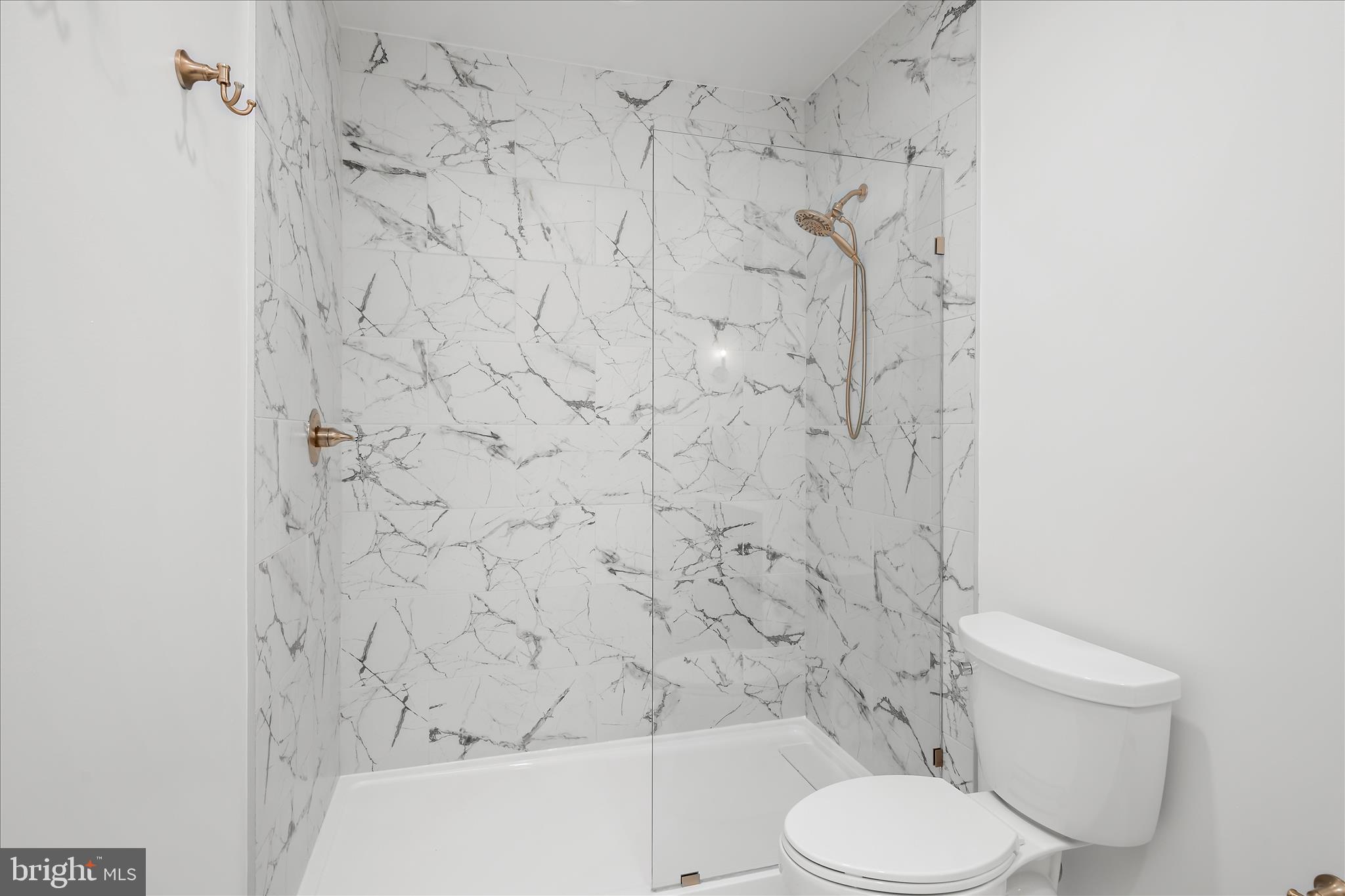 HARWOOD - Residential