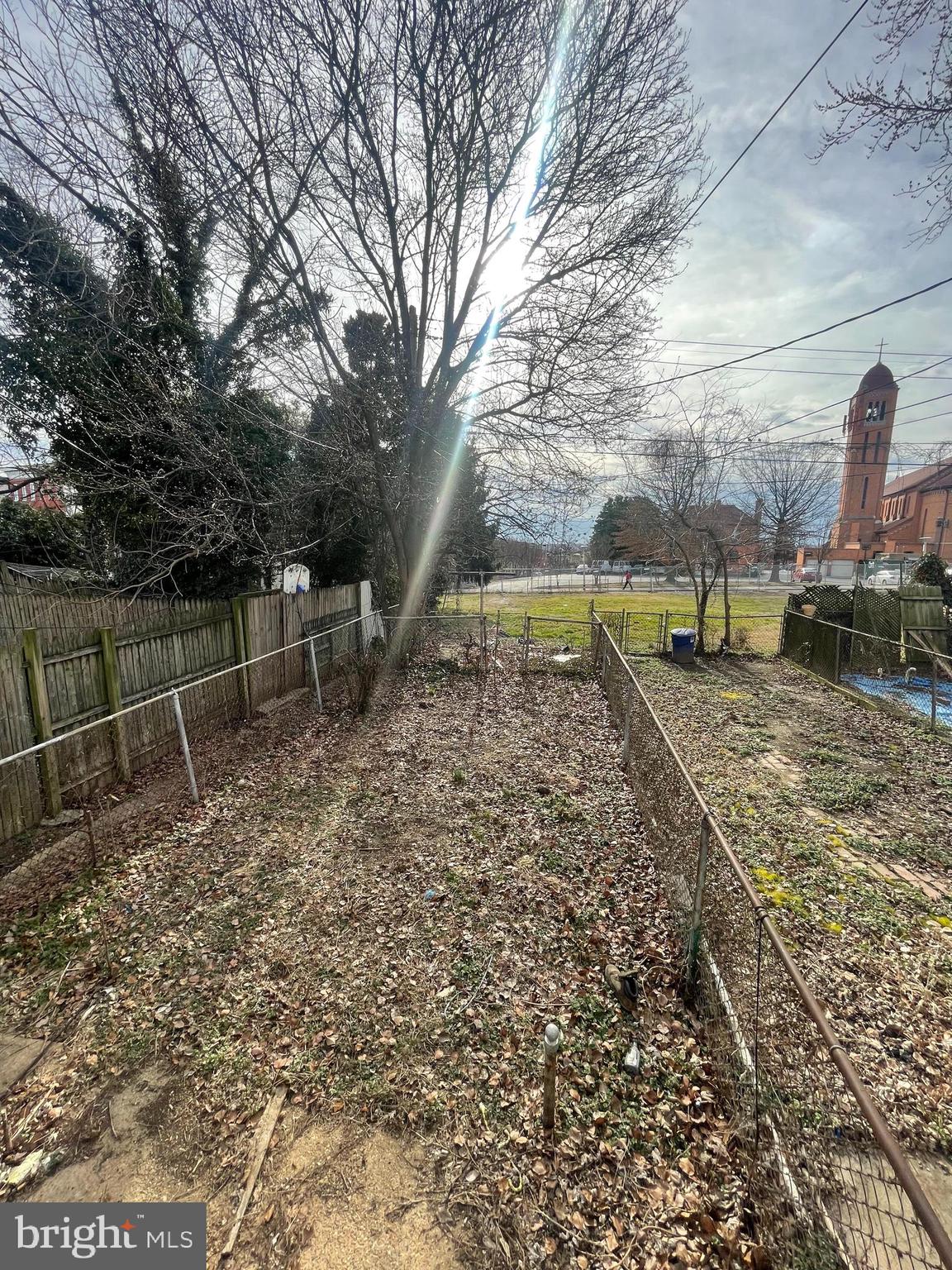 MILL HILL - Residential