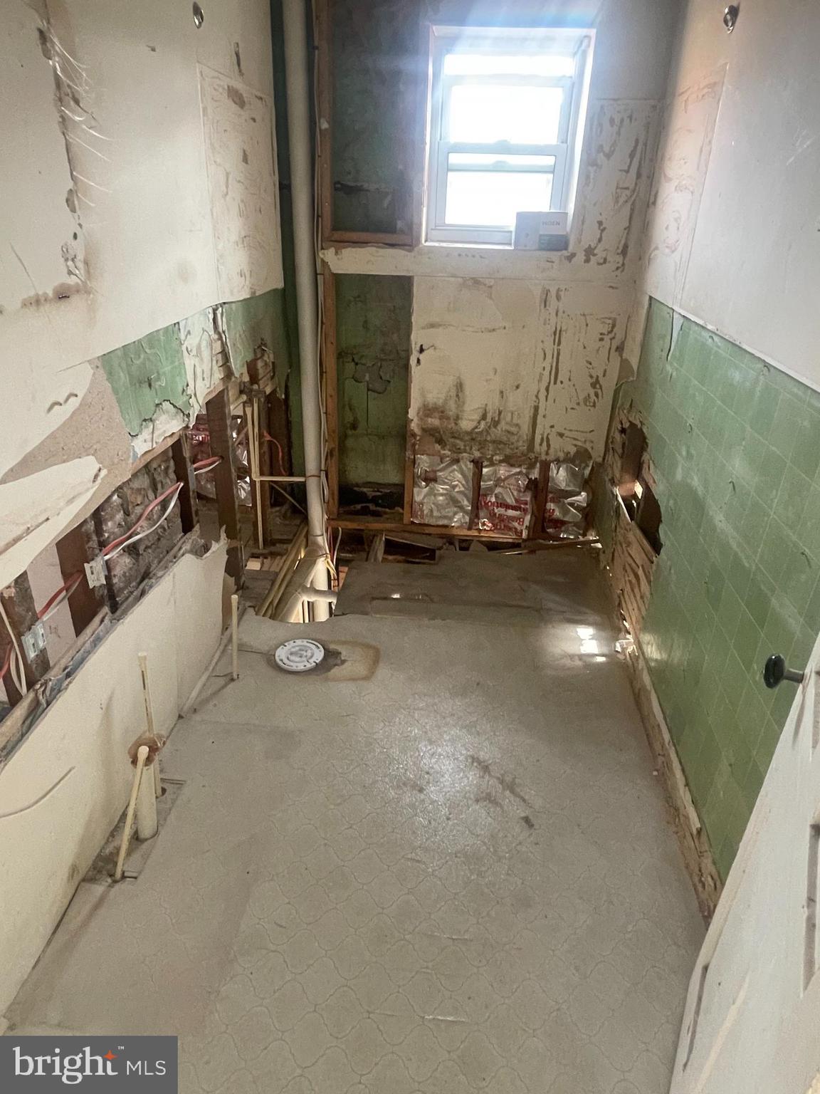 MILL HILL - Residential