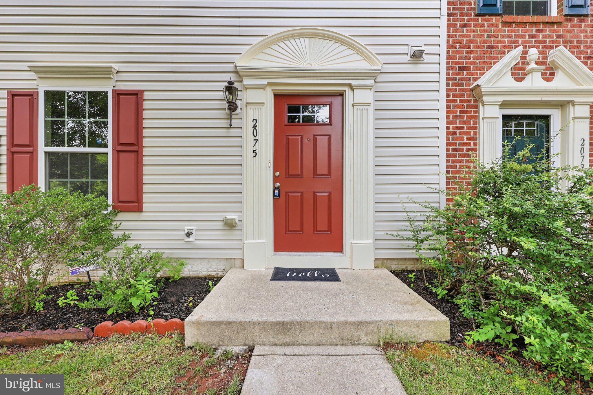 2075 SPRING RUN CIRCLE
