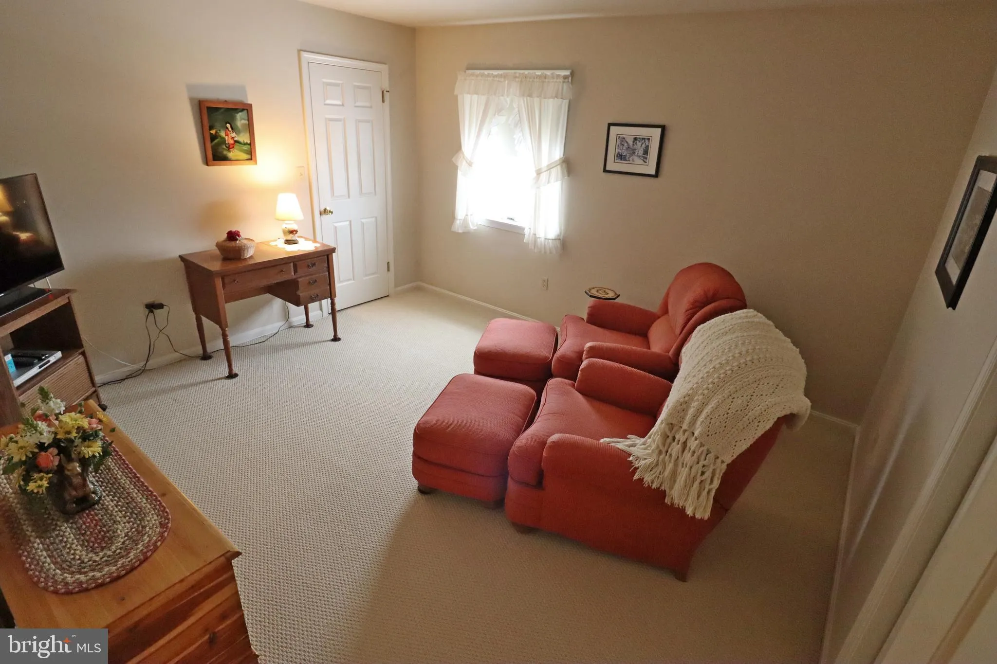 Lititz, Pennsylvania 17543, United States, 4 Bedrooms Bedrooms, ,2 BathroomsBathrooms,Residential,Pending,5152