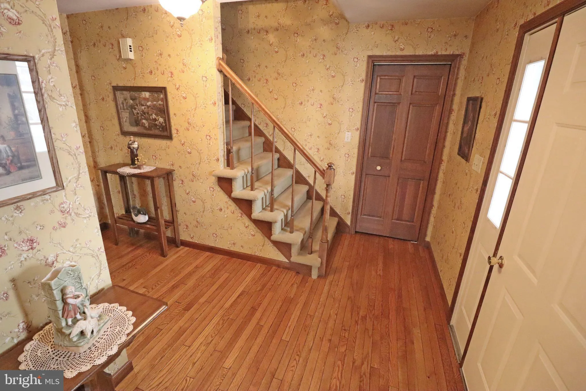 Lititz, Pennsylvania 17543, United States, 4 Bedrooms Bedrooms, ,2 BathroomsBathrooms,Residential,Pending,5152