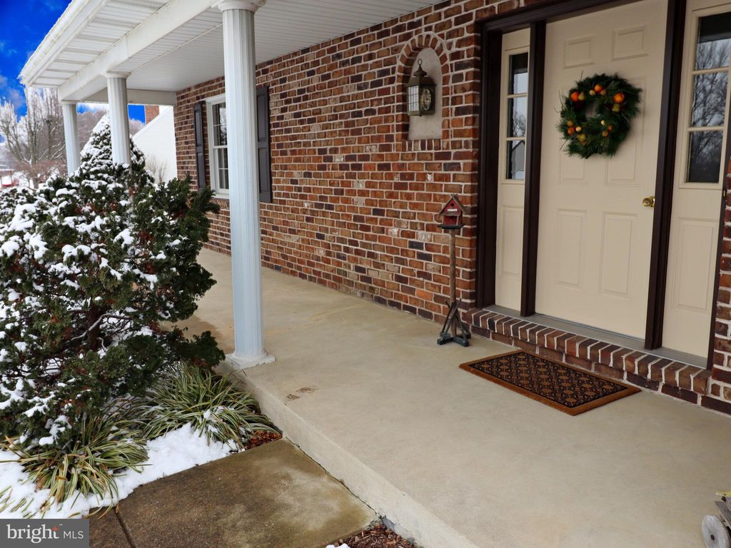 Photo of 46 Briar Crest Manor, LITITZ, PA 17543 (MLS # PALA2064226)