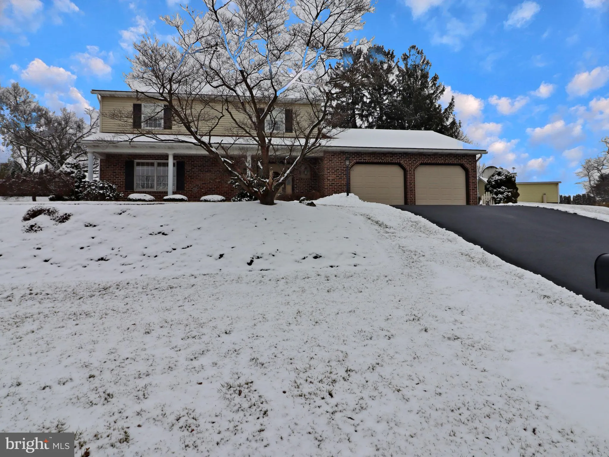 Lititz, Pennsylvania 17543, United States, 4 Bedrooms Bedrooms, ,2 BathroomsBathrooms,Residential,Pending,5152