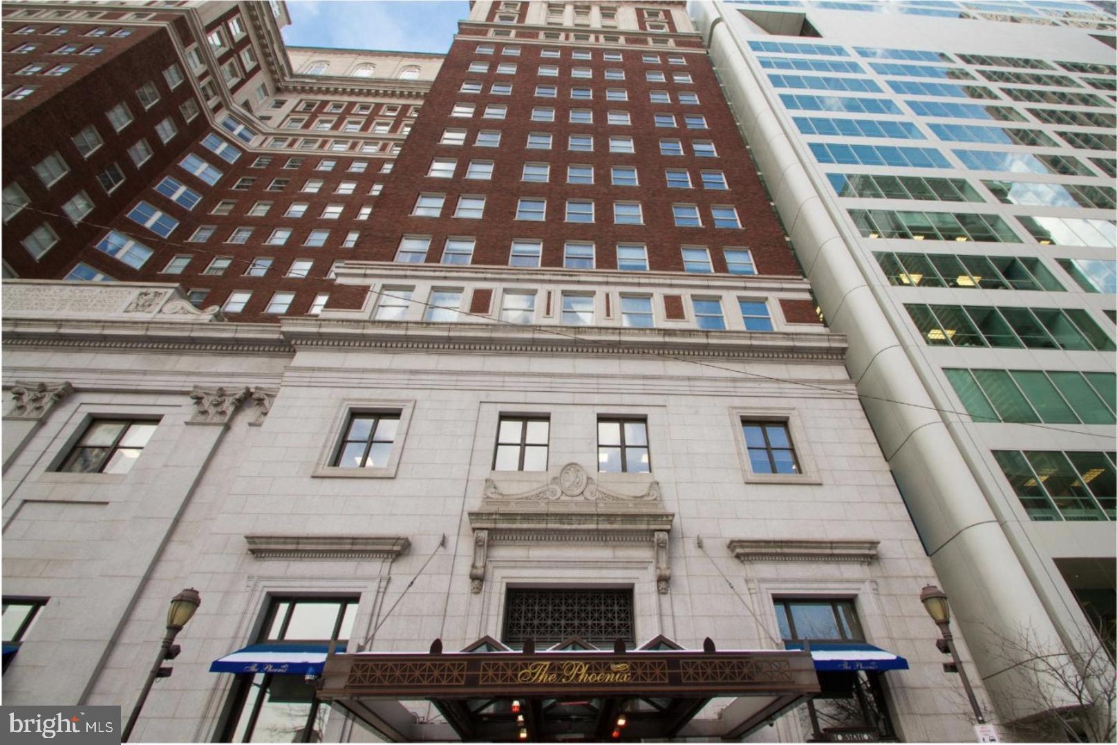 LOGAN SQUARE - Residential