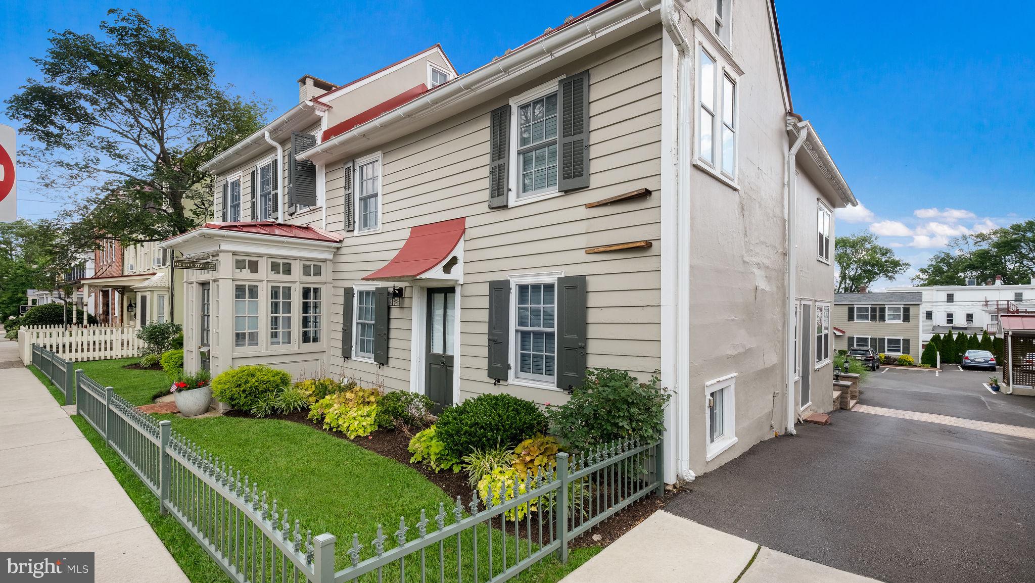 DOYLESTOWN BORO - Residential Lease