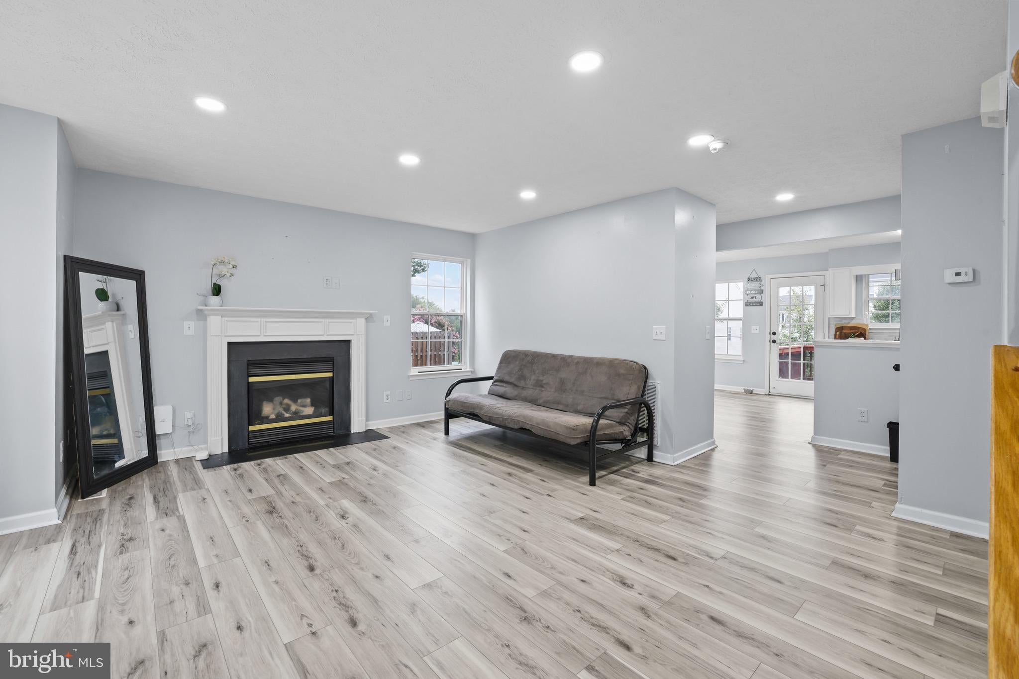 315 COPPERFIELD LANE