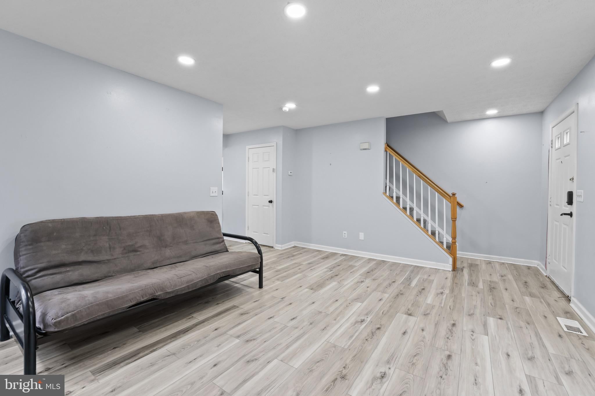 315 COPPERFIELD LANE