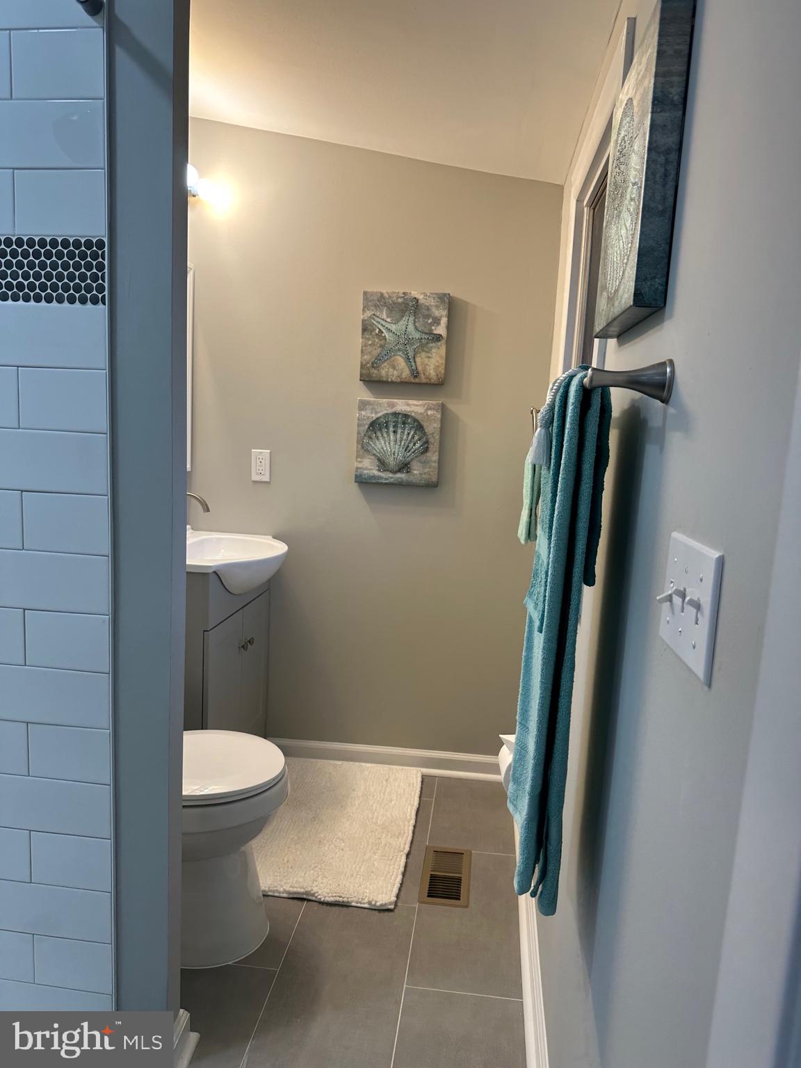 LAKE OF THE WOODS - Residential