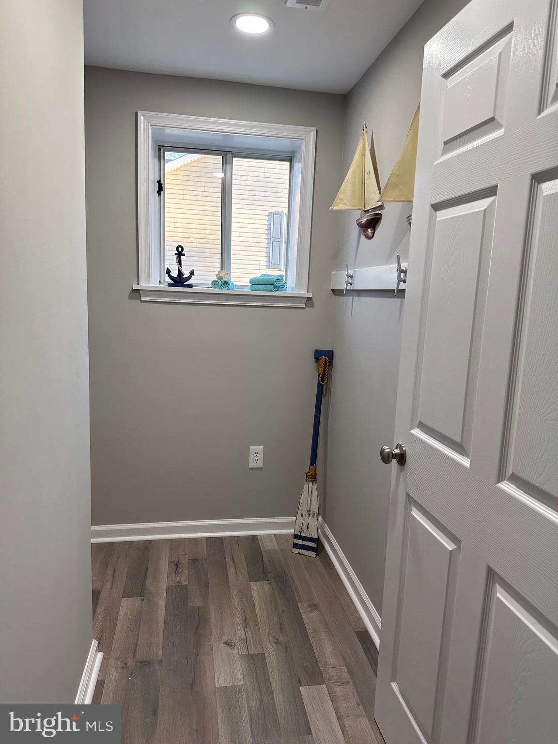 LAKE OF THE WOODS - Residential