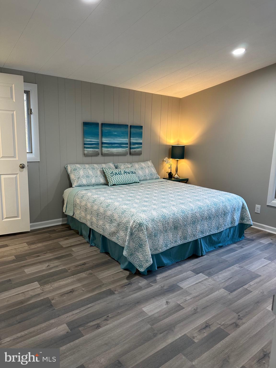 LAKE OF THE WOODS - Residential