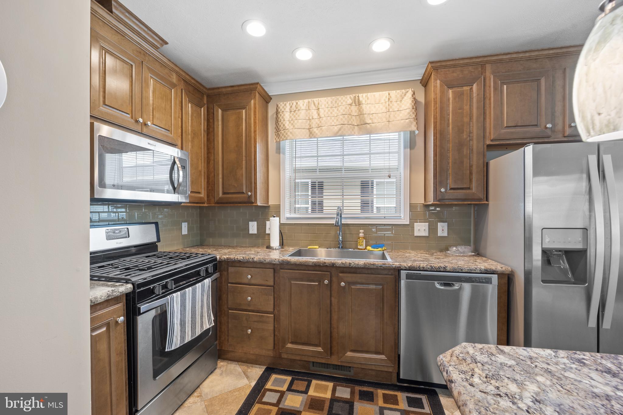 EASTERN DAWN MHP - Residential