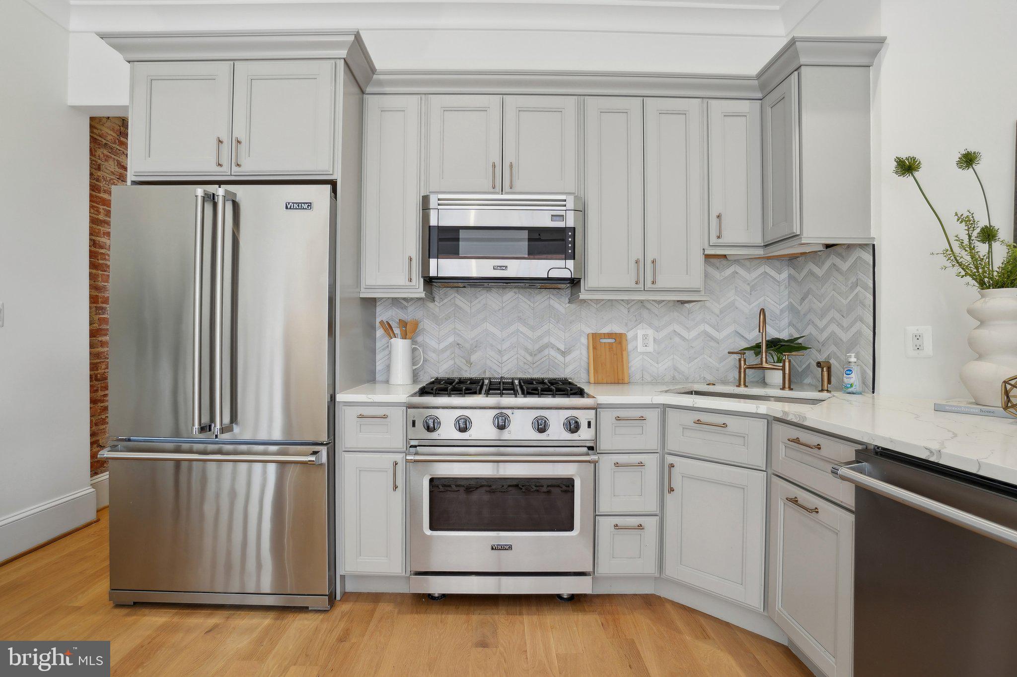 408 M STREET NW 4