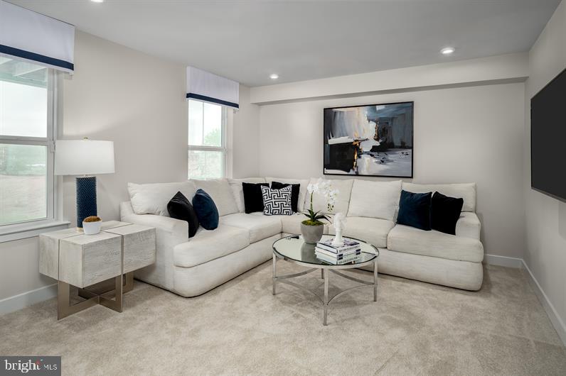 WELLINGTON FARMS - Residential