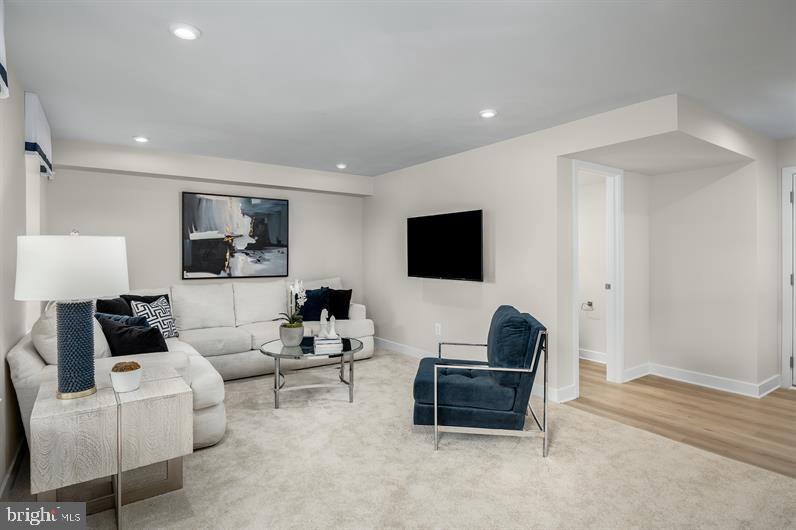 WELLINGTON FARMS - Residential