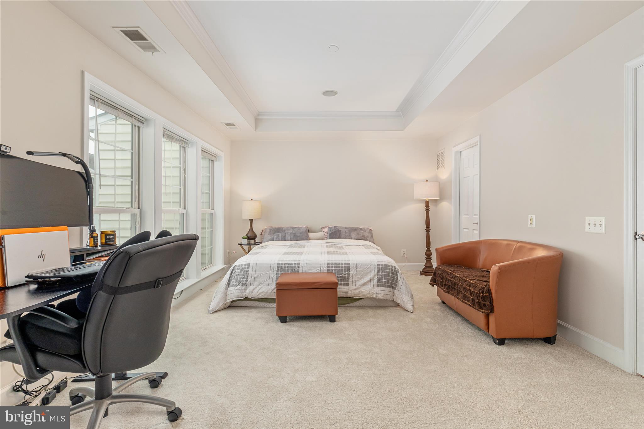 POTOMAC CLUB CONDOMINIUMS - Residential