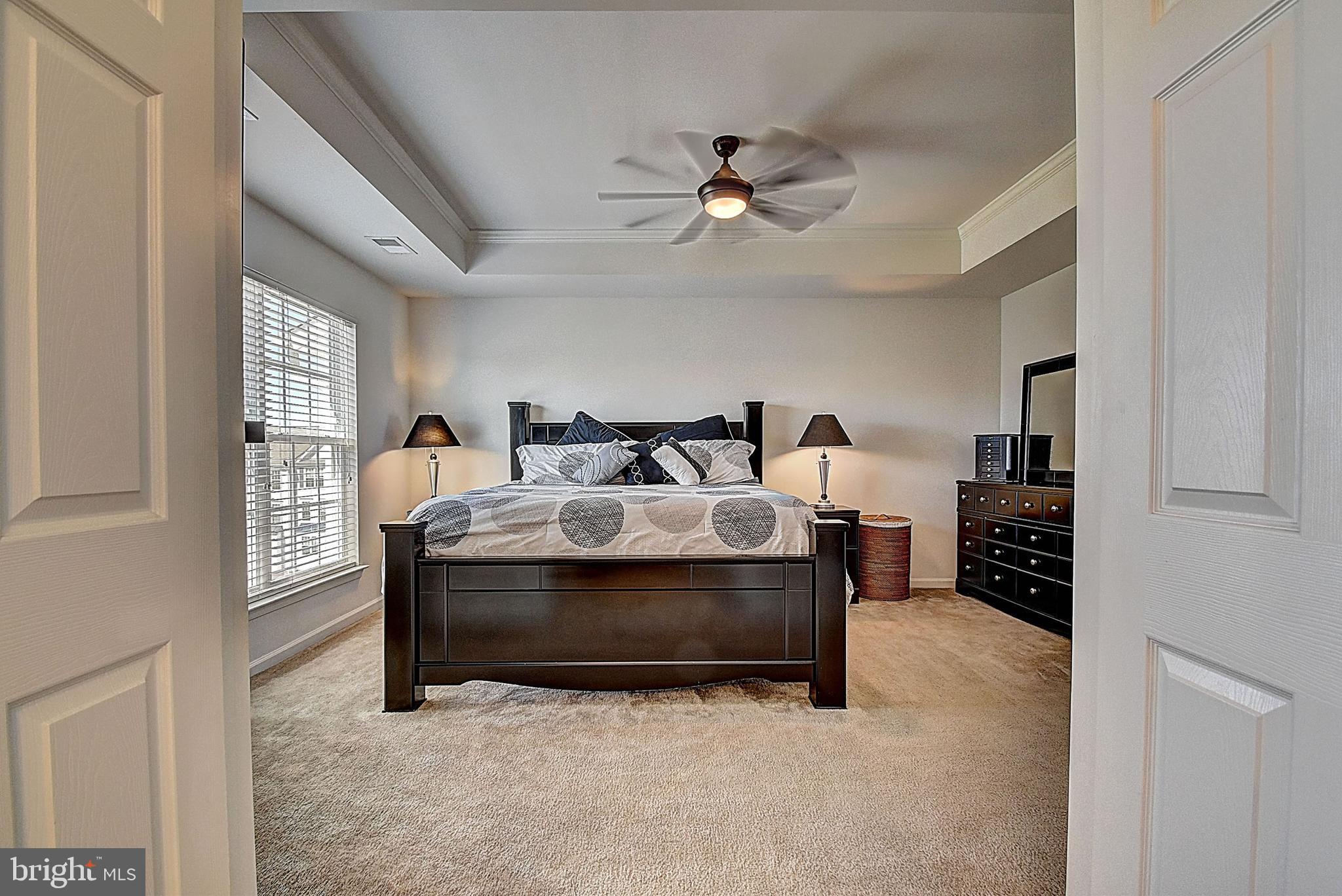 CASCADES PLACE CONDOMINIUM - Residential