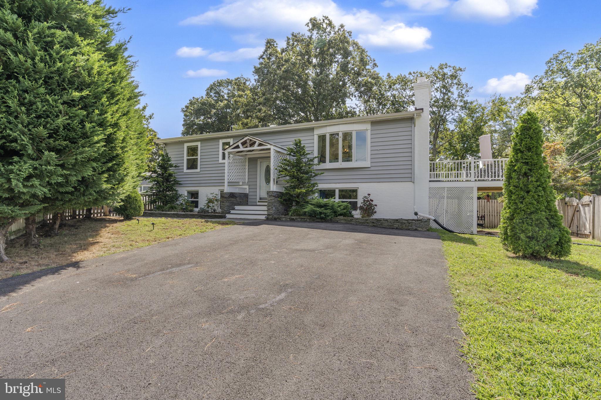 1101 WILDWOOD LANE