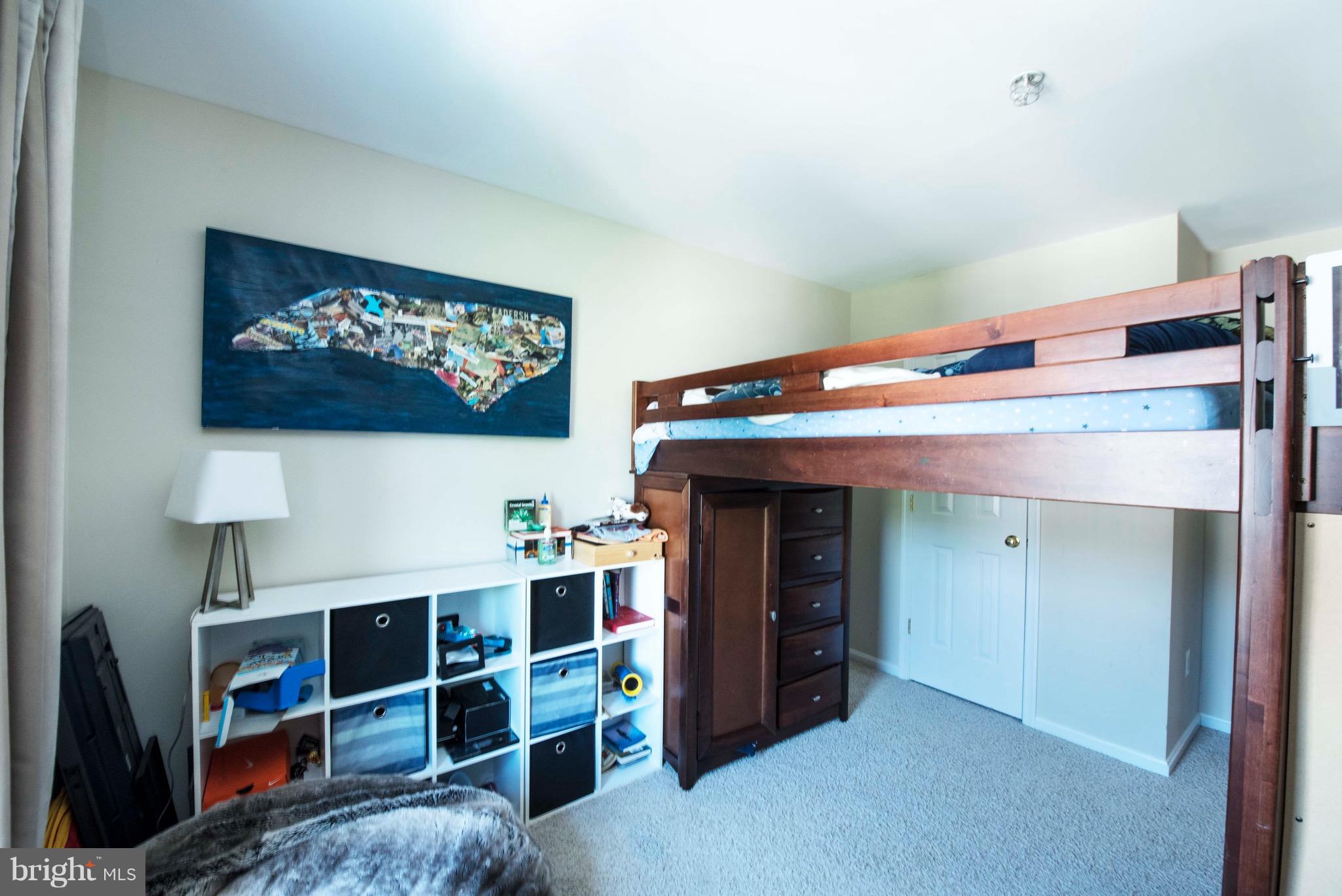 COLLEGE PARKWAY PLACE - Residential