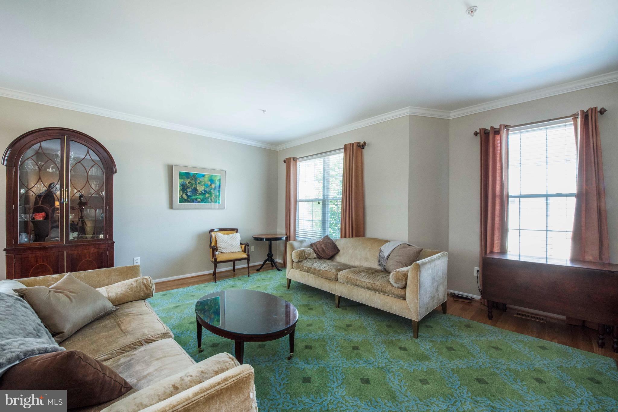 COLLEGE PARKWAY PLACE - Residential