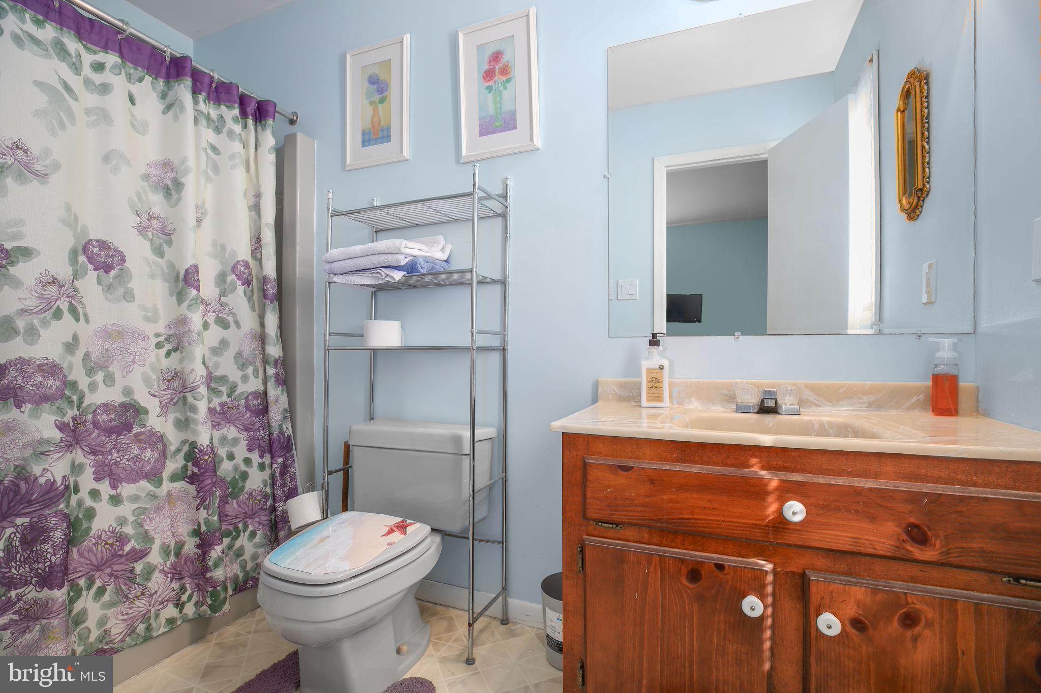 LAKE CAROLINE - Residential