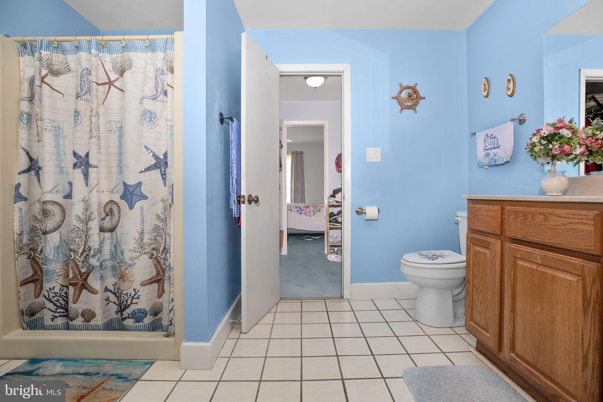 LAKE CAROLINE - Residential