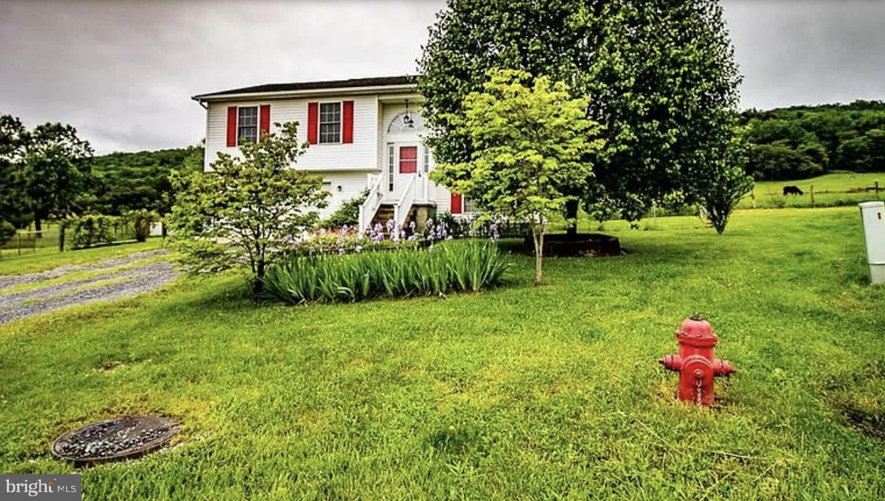 "INGLESIDE" - Residential