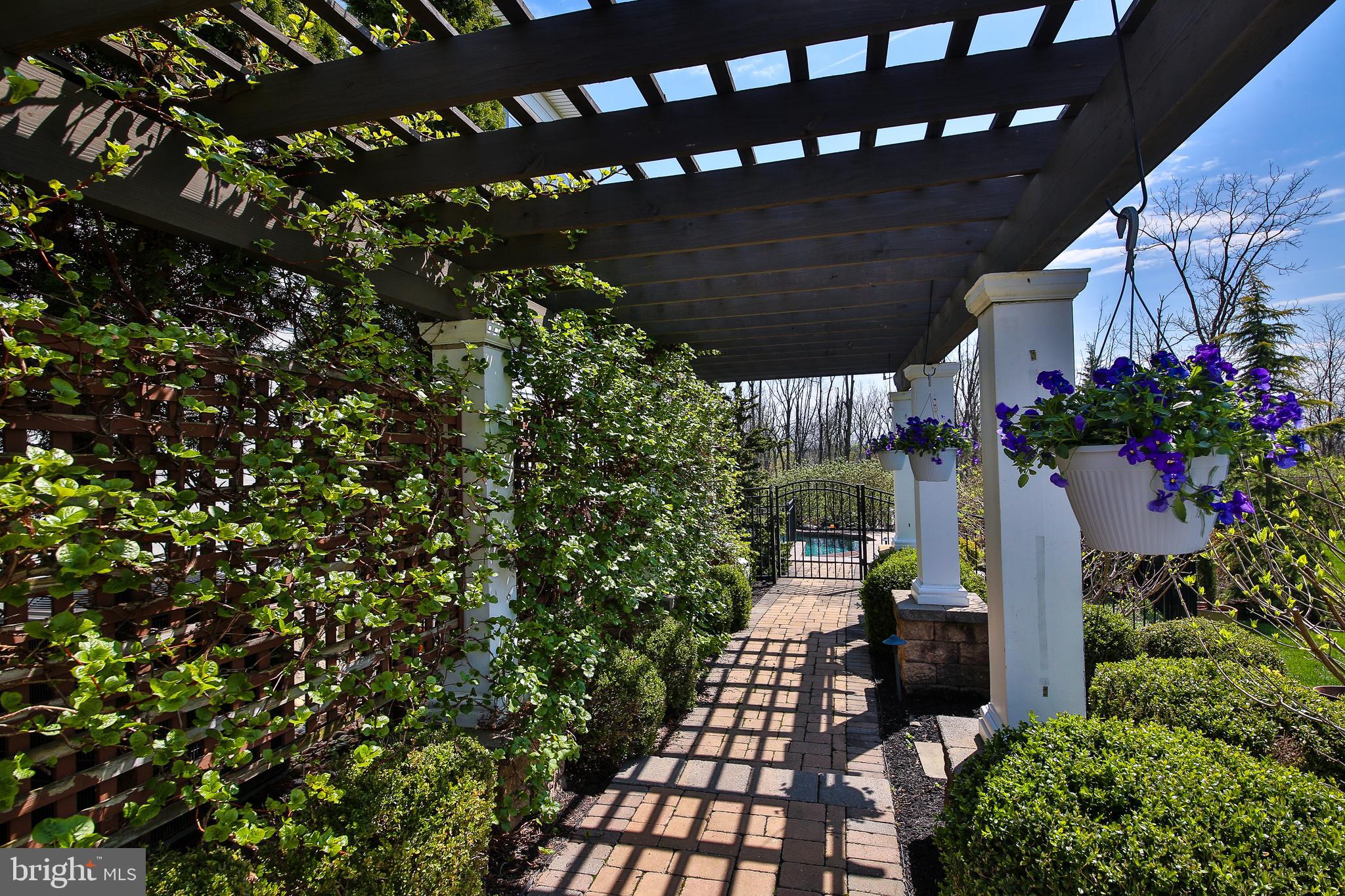 ESTATES AT HILLTOWN - Residential