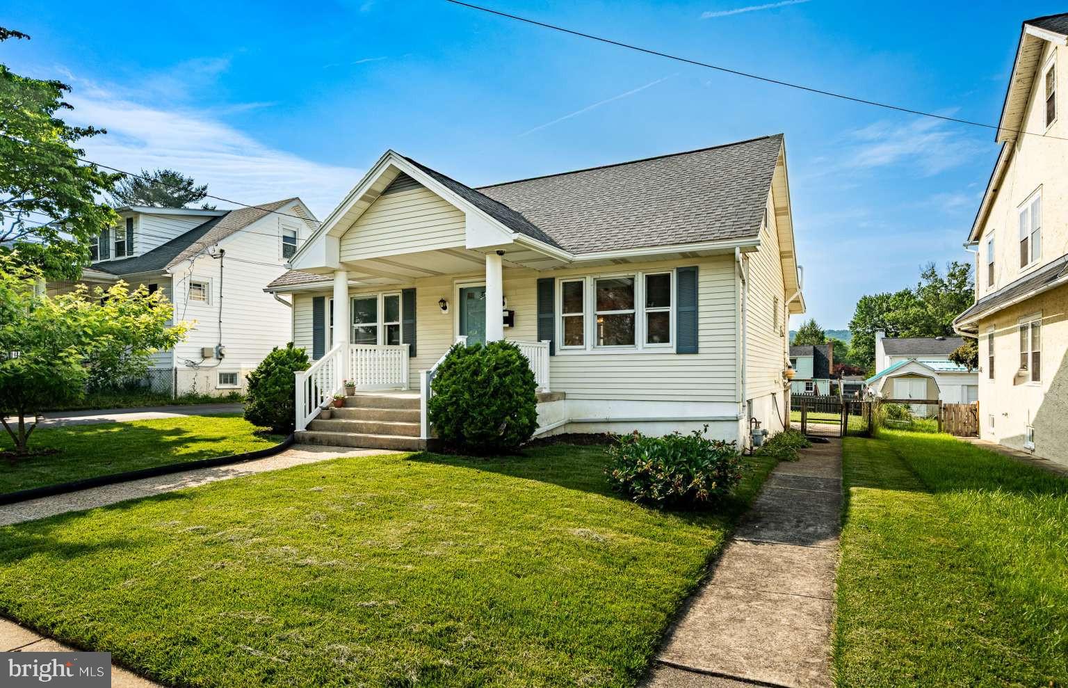 415 HIGHLAND AVENUE