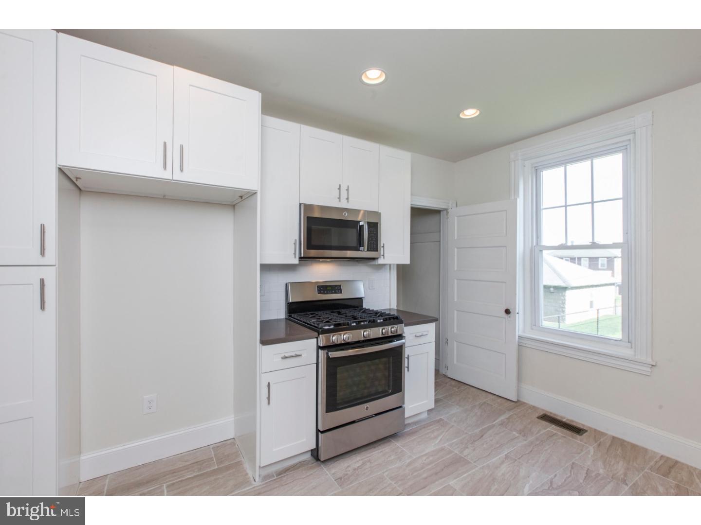 CONSHOHOCKEN - Residential