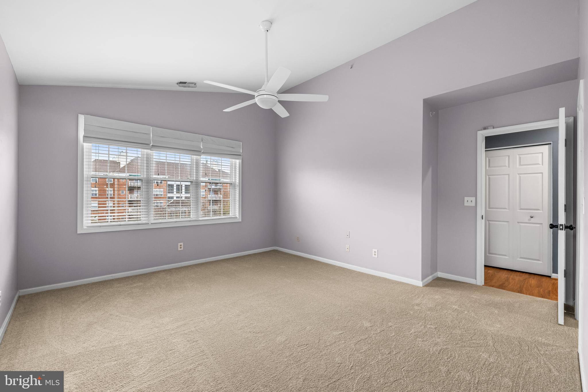 BURNCOURT - Residential